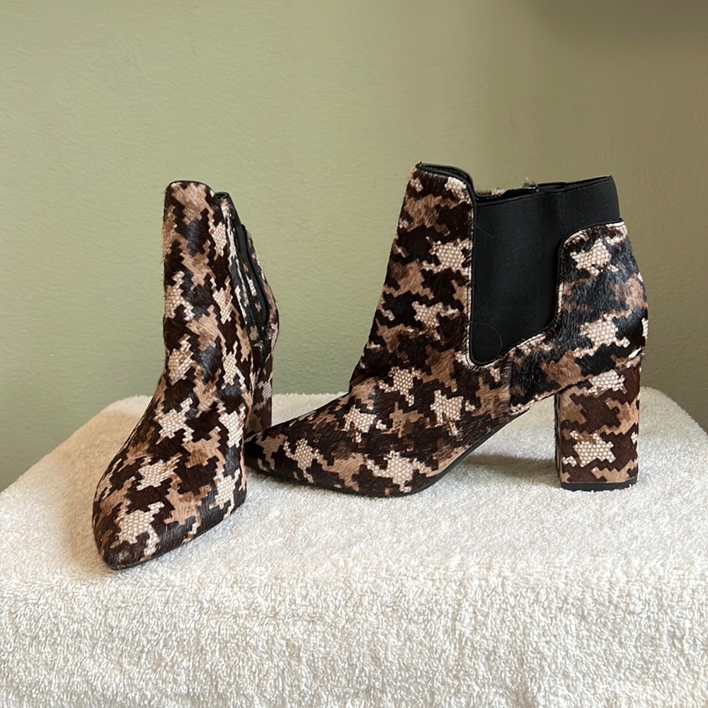 Preston & York Agie Calf Hair Houndstooth Ankle Boots WithSide Zippers Size 8.5